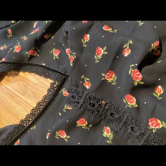 Rose romper - Picture 4 of 8